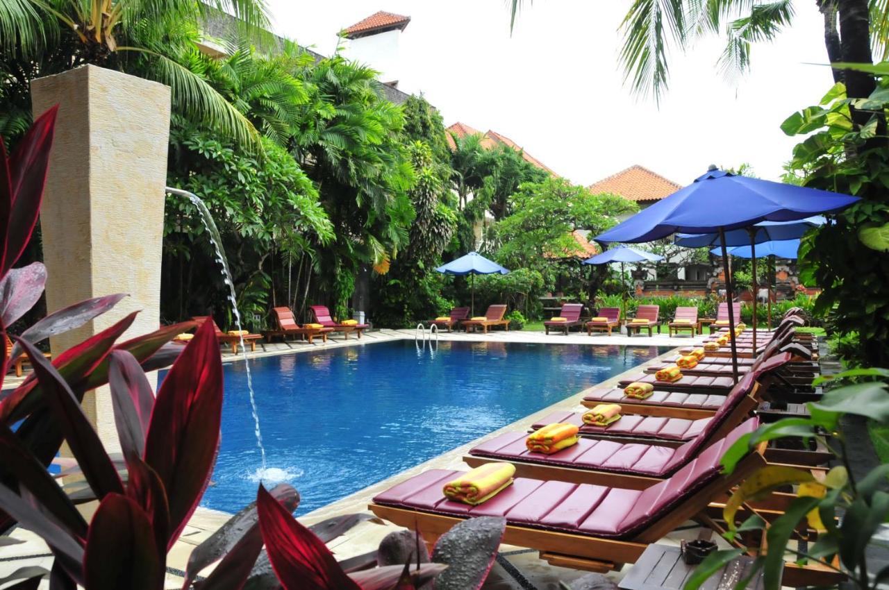Puri Raja Hotel Легиан Екстериор снимка