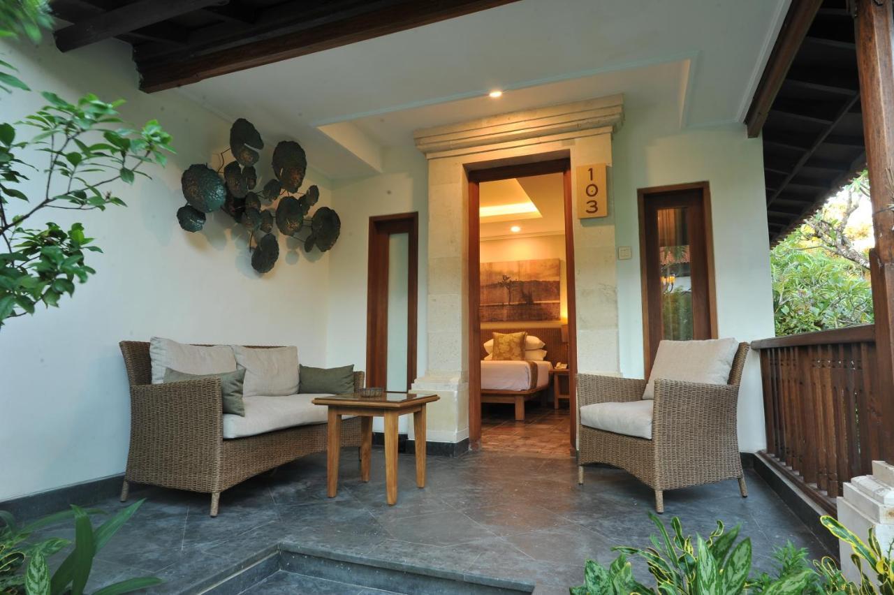 Puri Raja Hotel Легиан Екстериор снимка