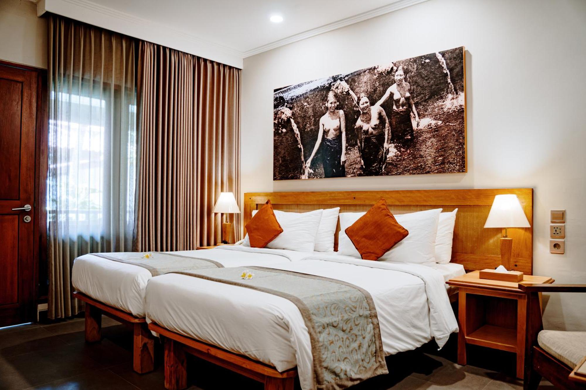 Puri Raja Hotel Легиан Екстериор снимка
