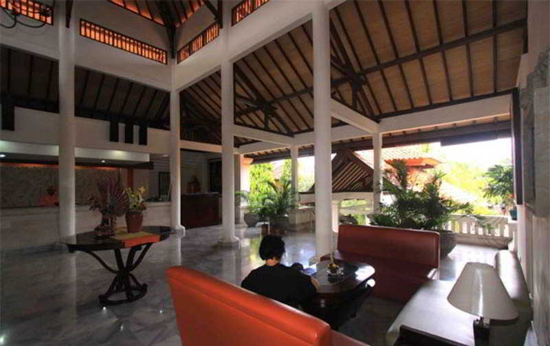 Puri Raja Hotel Легиан Екстериор снимка
