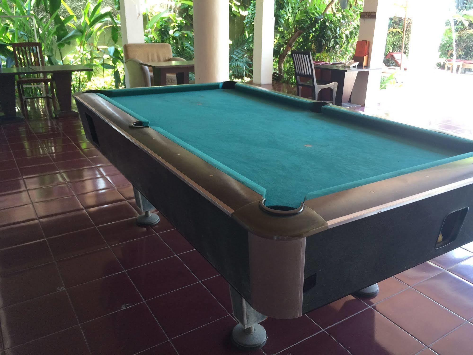 Puri Raja Hotel Легиан Екстериор снимка